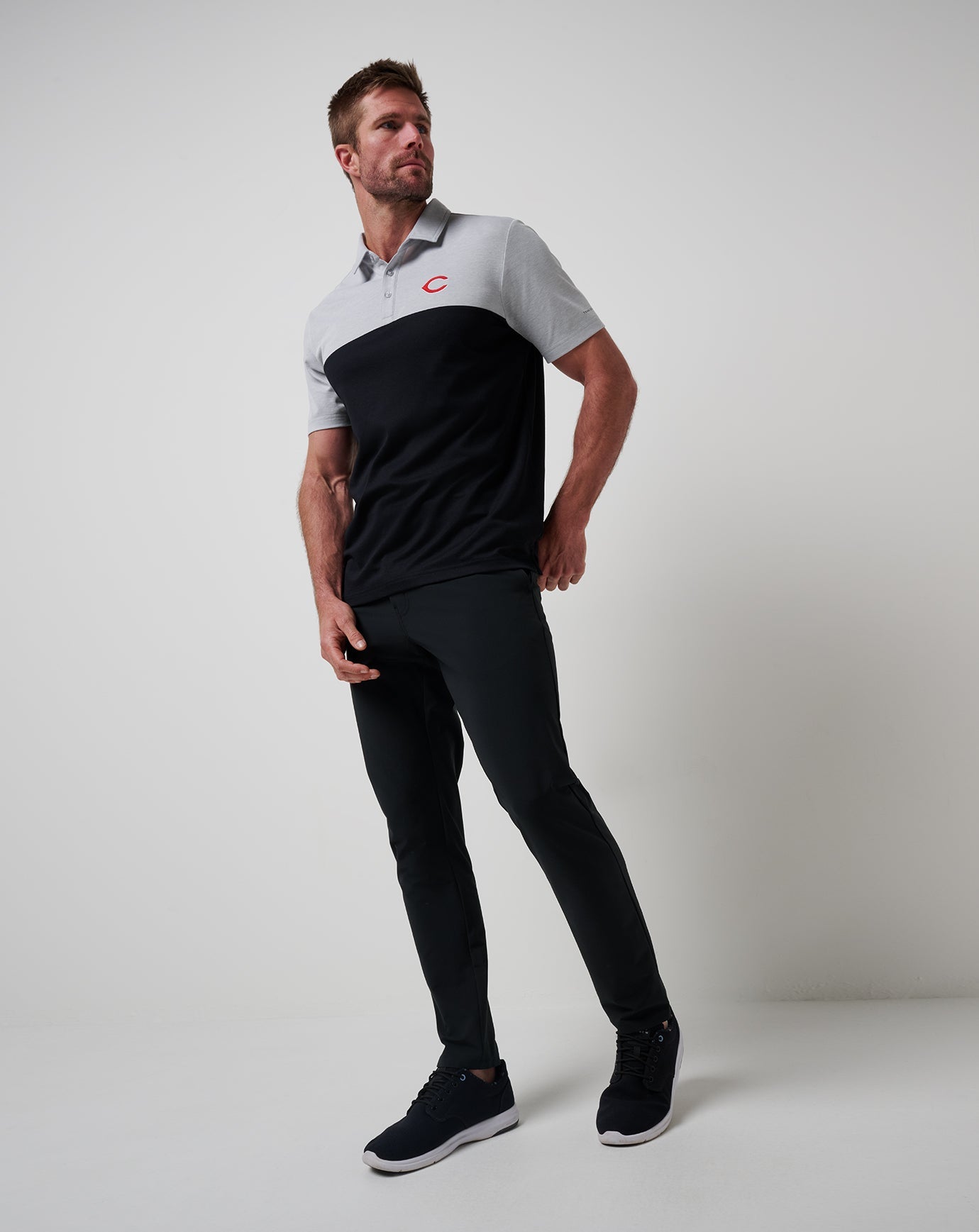 TravisMathew Cincinnati Reds Home Run Leader Polo - Heather Grey/Black