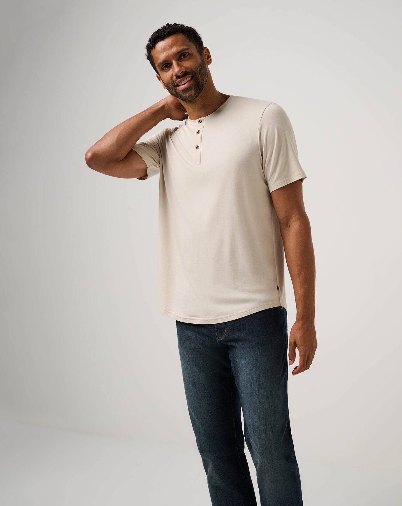 TravisMathew Cloud Henley Tee - Italian Sand