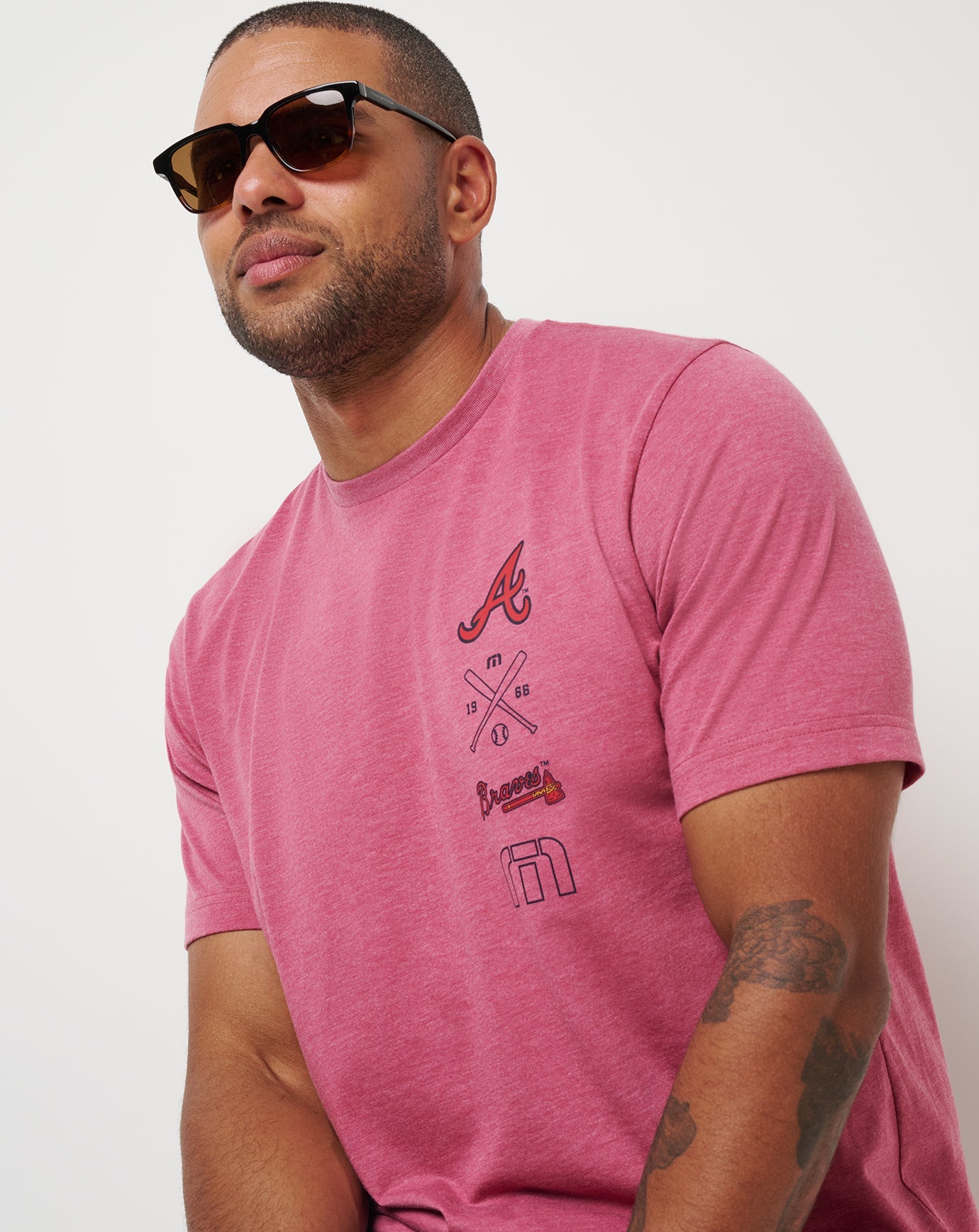 TravisMathew Atlanta Braves Sunset Slam 2.0 Tee - Heather Red