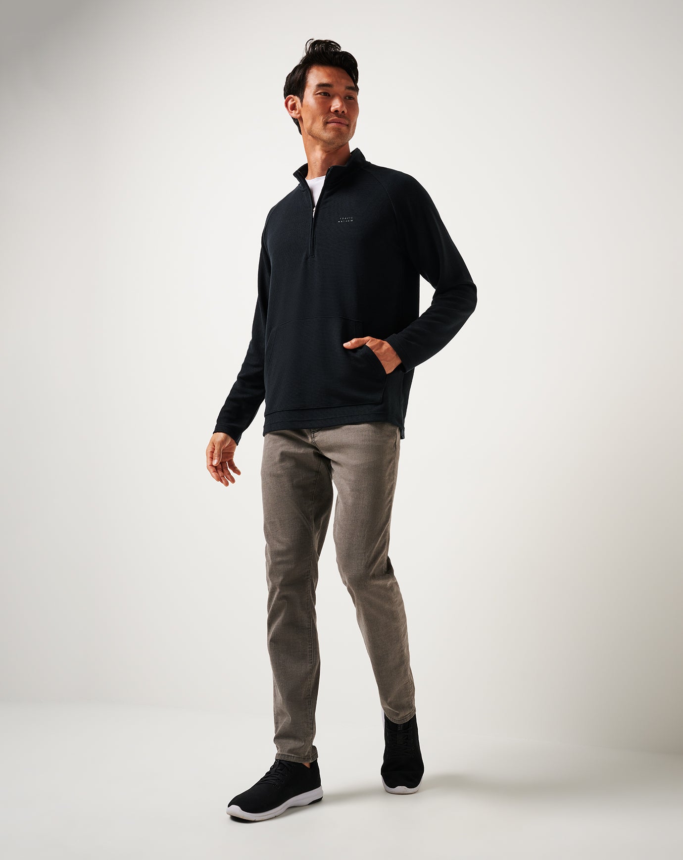 TravisMathew Performance Waffle Quarter Zip - Black