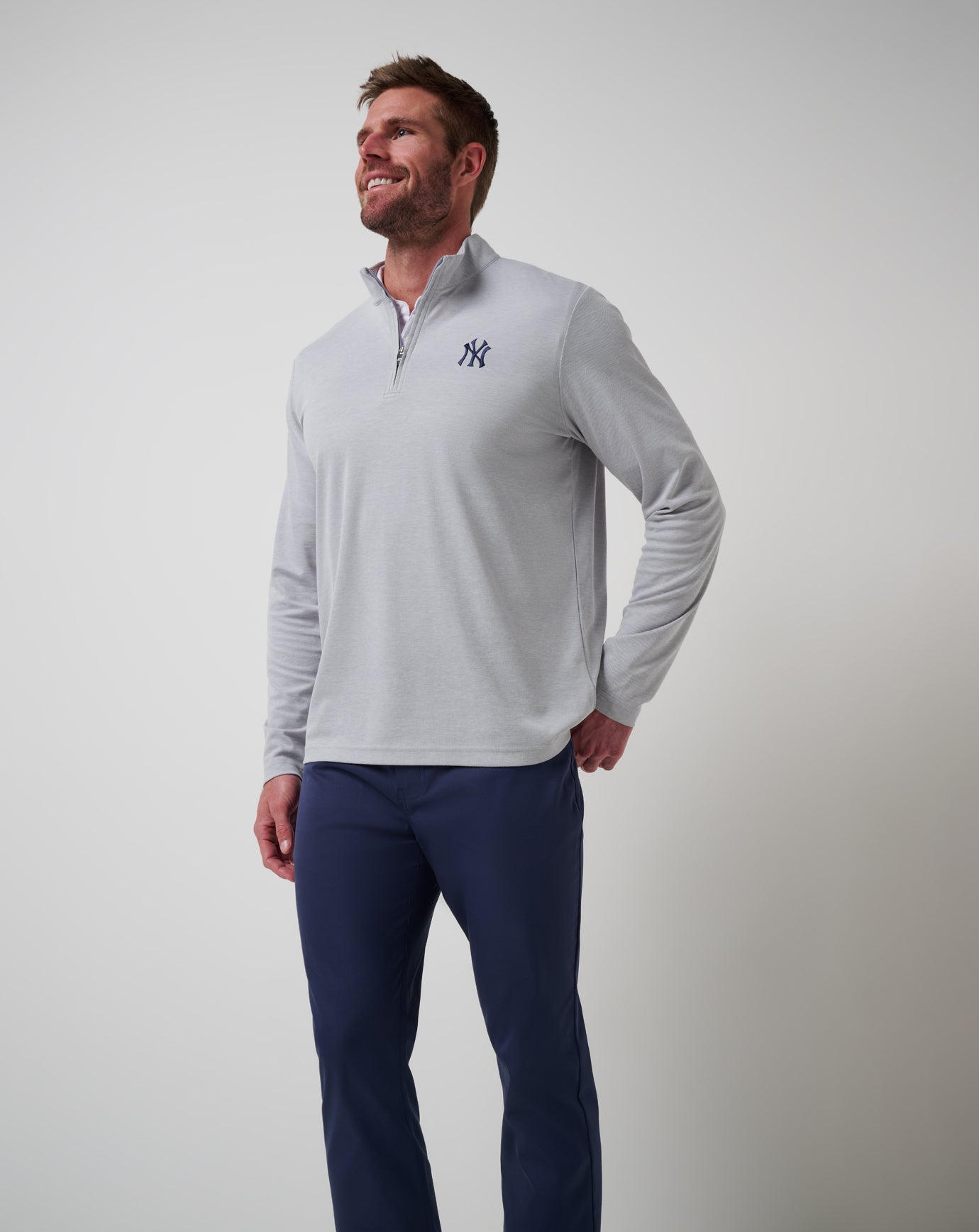 TravisMathew New York Yankees Time To Tailgate Quarter Zip - Heather Grey