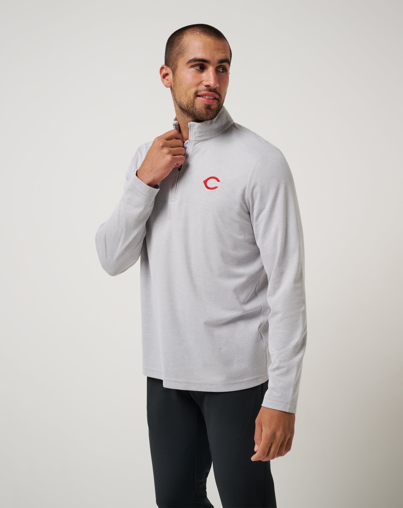 TravisMathew Cincinatti Reds Time To Tailgate Quarter Zip - Heather Grey
