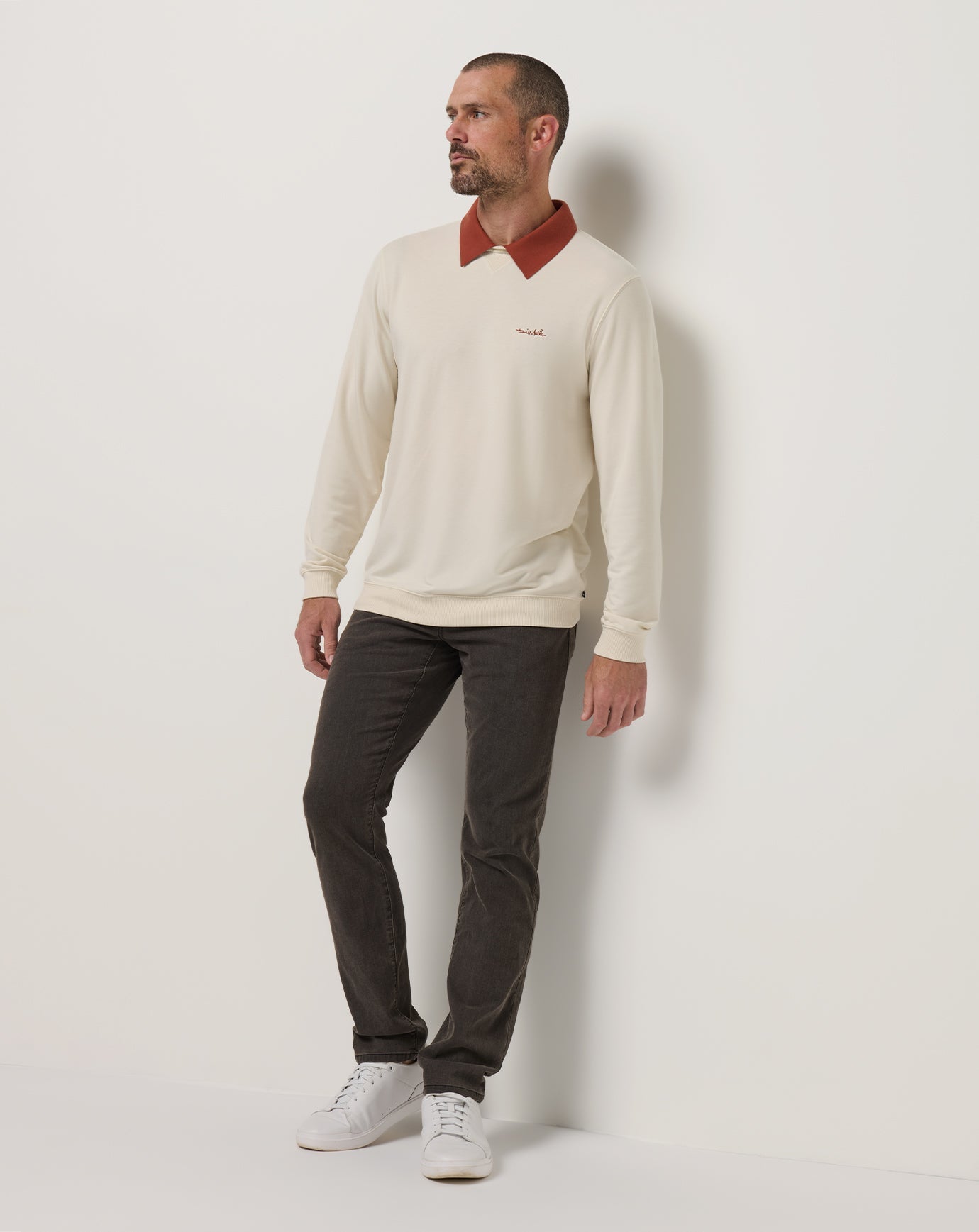 TravisMathew Amenities Collar Crew - Birch
