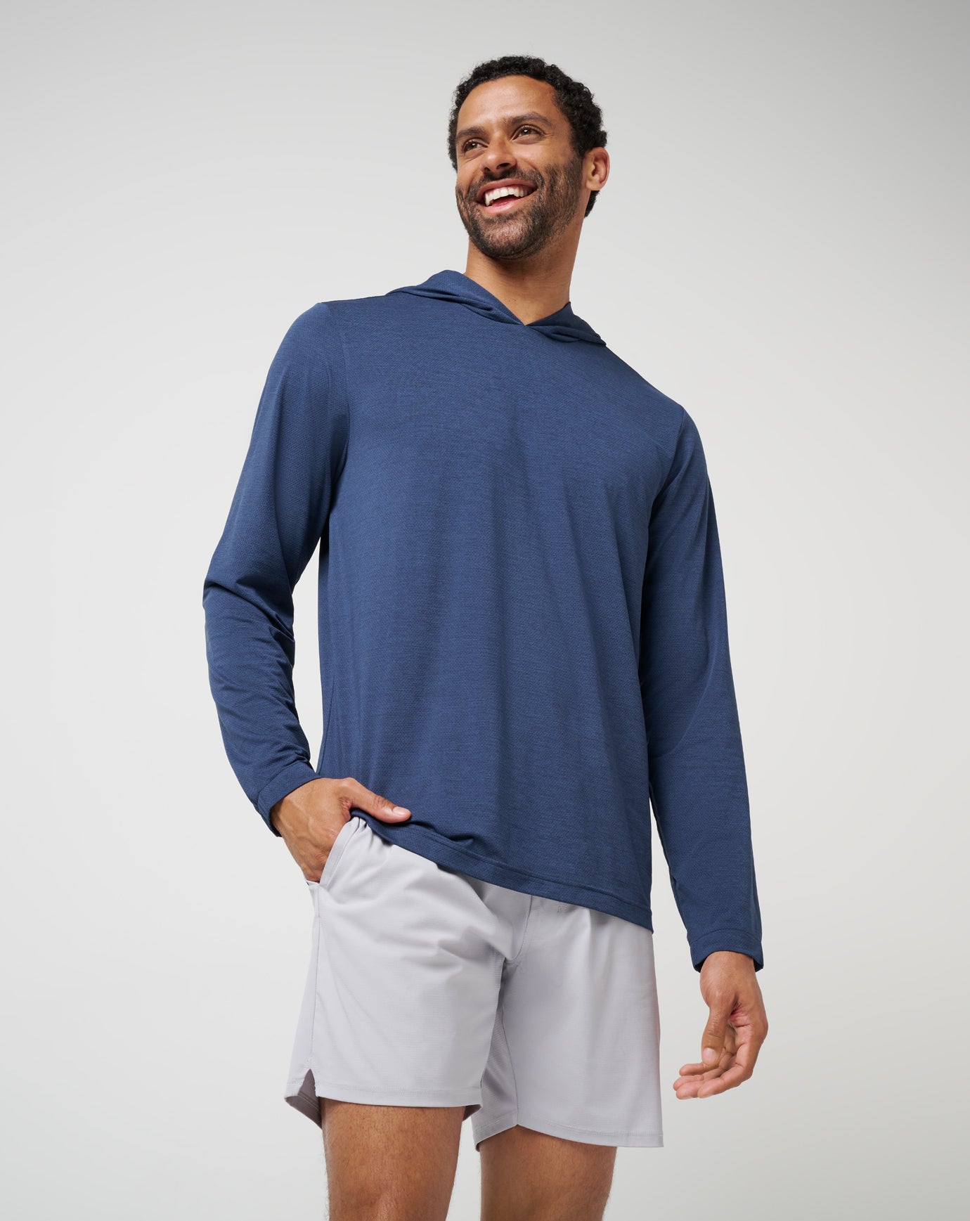 TravisMathew Heater Pro Hoodie - Total Eclipse