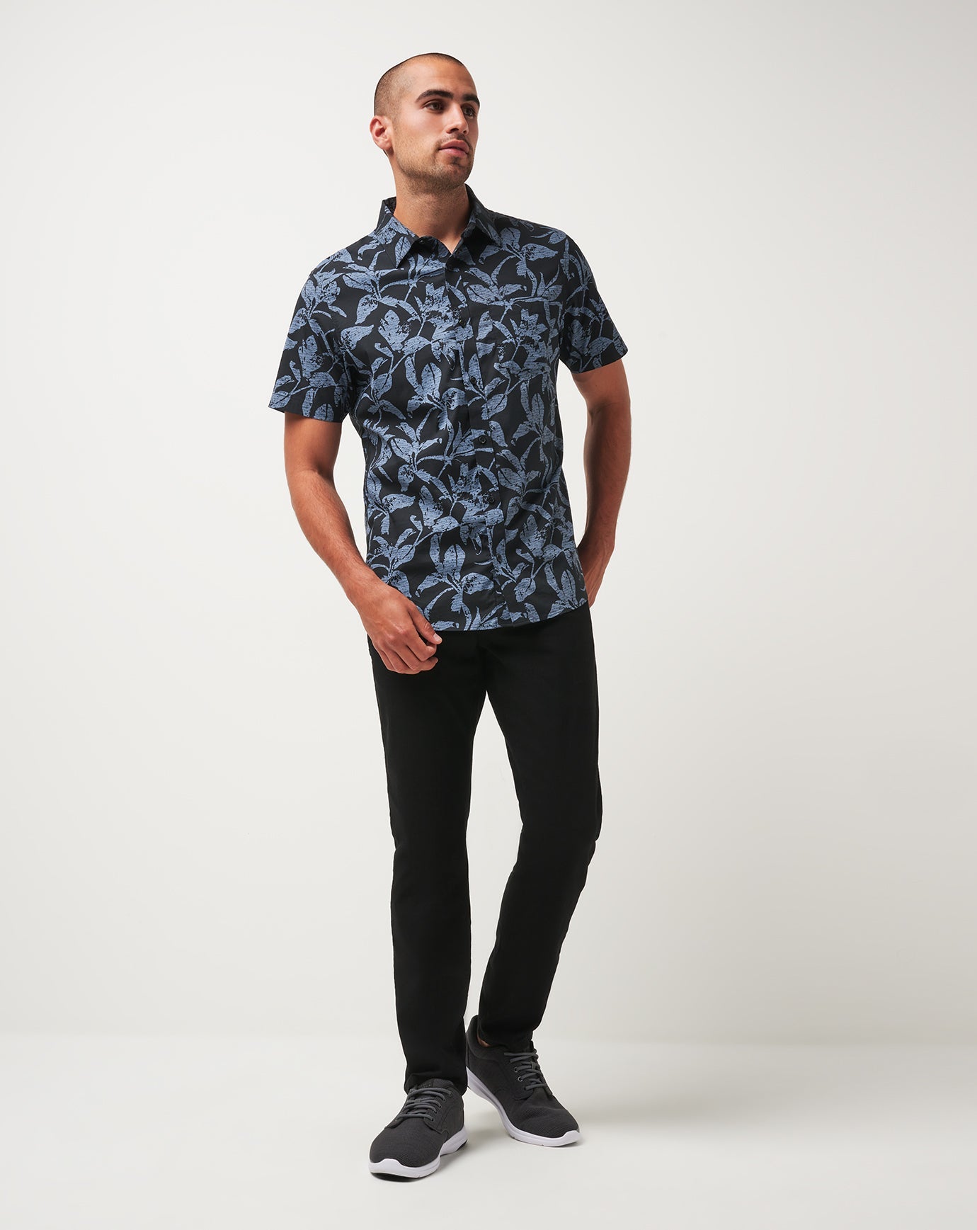TravisMathew Photo Finish Button-Up - Black