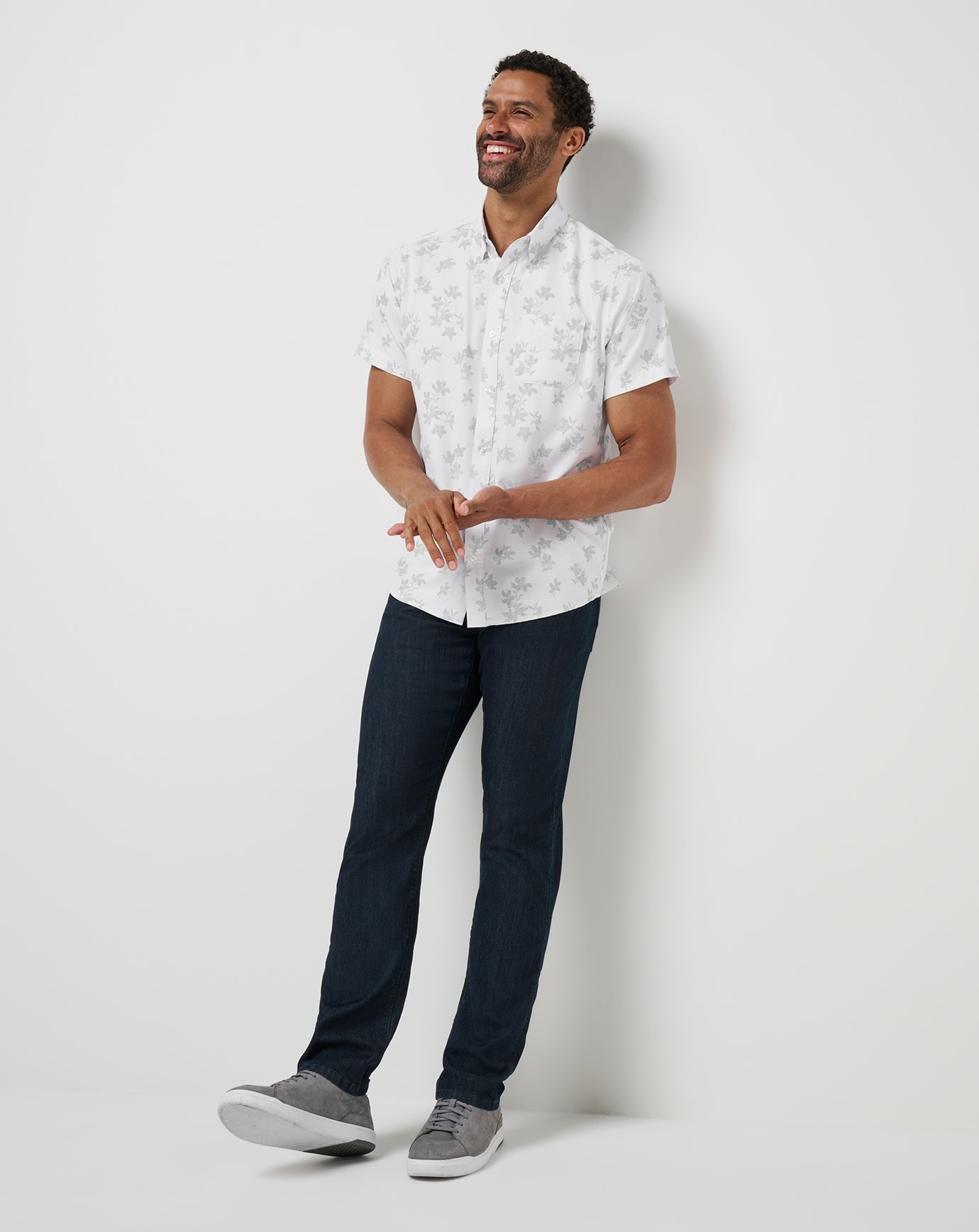 TravisMathew Mist On The Lake Button-Up - White