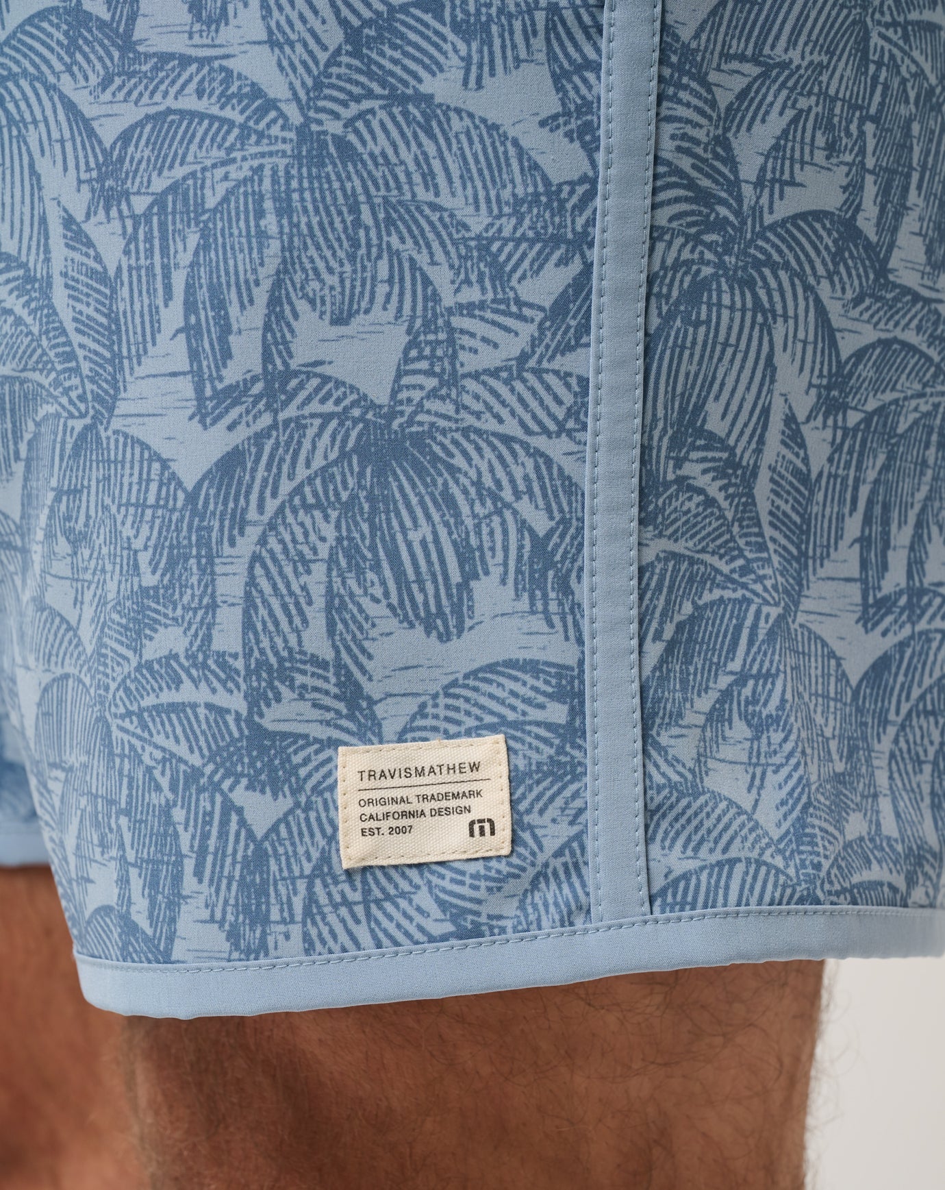 TravisMathew Tidal Whisper Boardshort 18In - Ash Blue