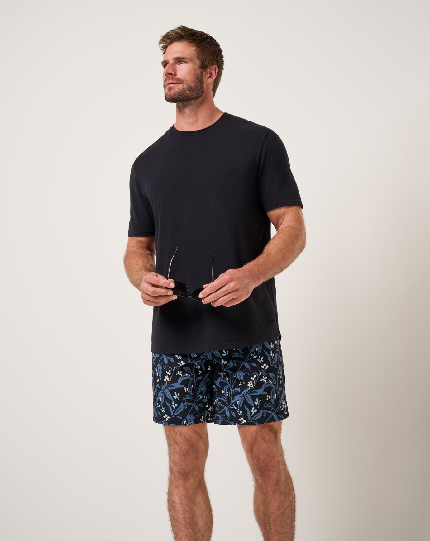 TravisMathew Relationship Status Boardshort 18.5In - Black