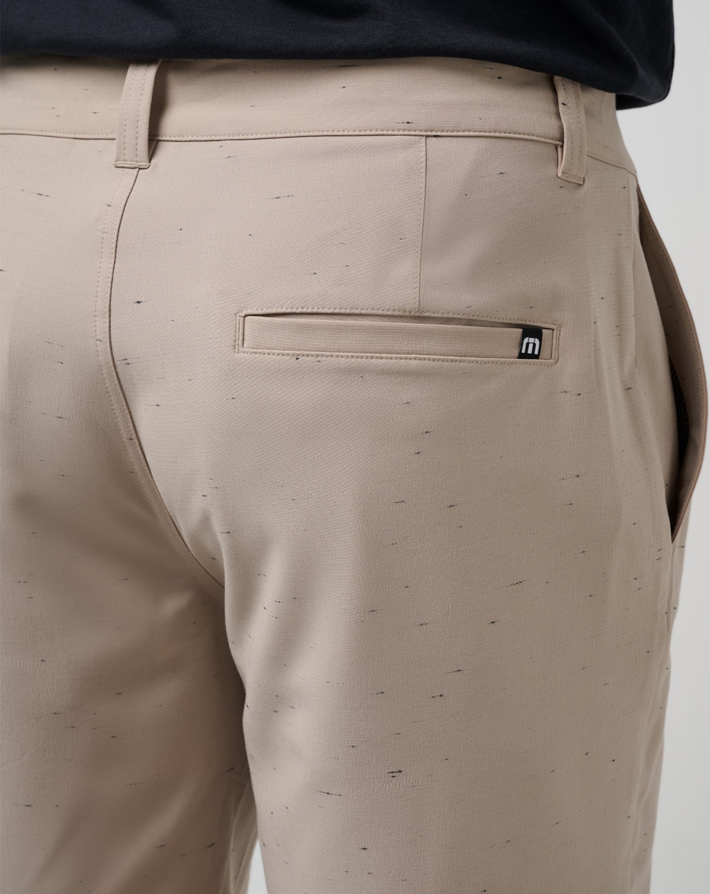 TravisMathew Private Pier Short 9In - Oxford Tan