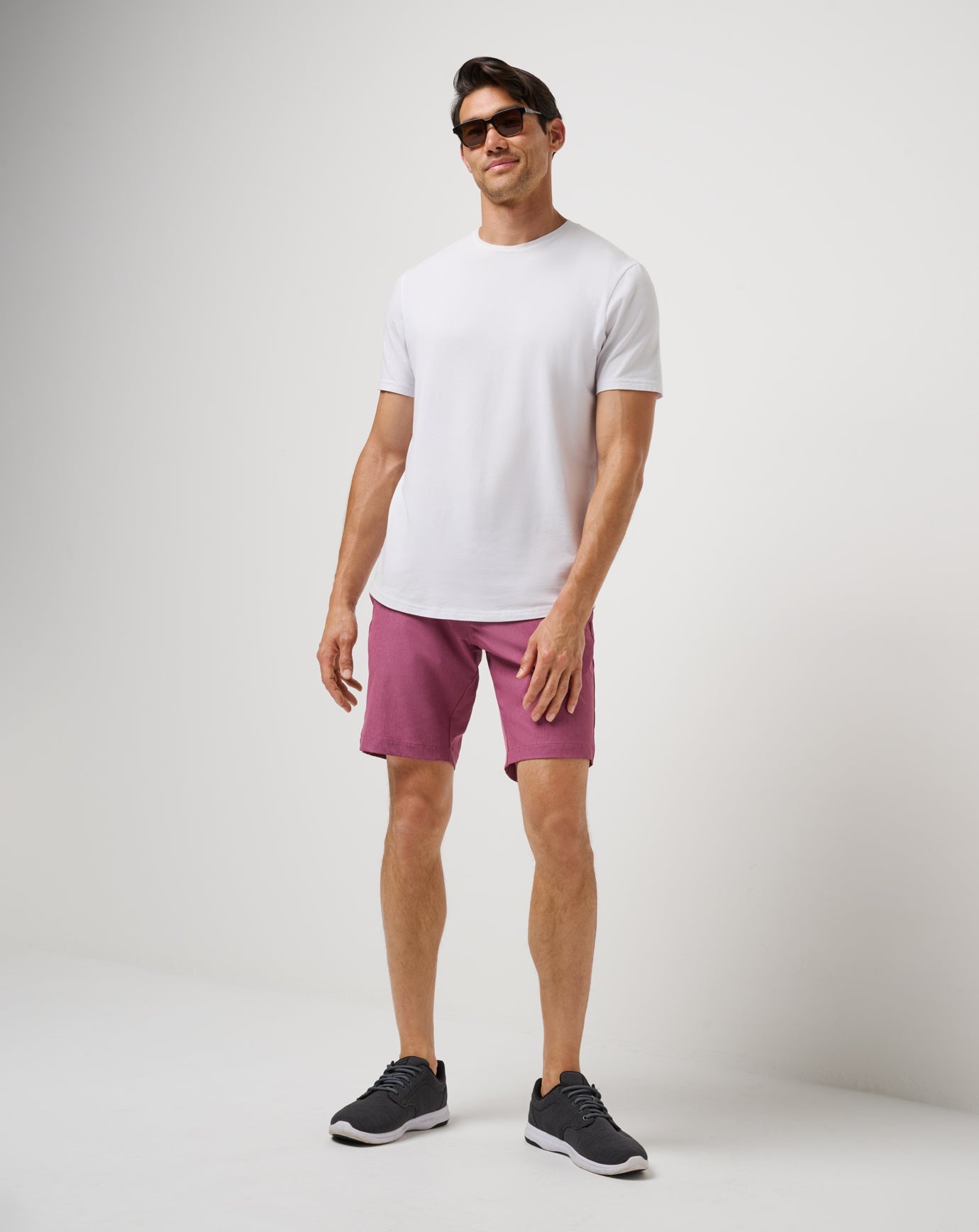 TravisMathew Overhead Compartment Short 10In - Damson