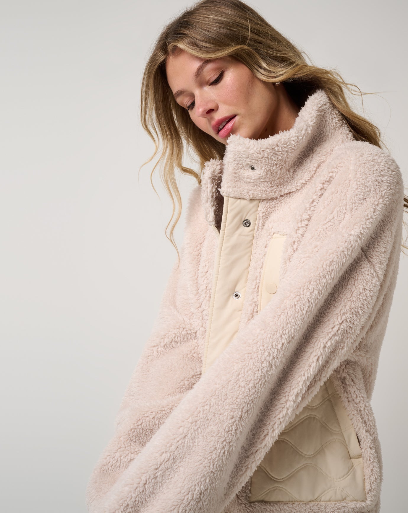 TravisMathew Clubside Sherpa Jacket - Brazilian Sand