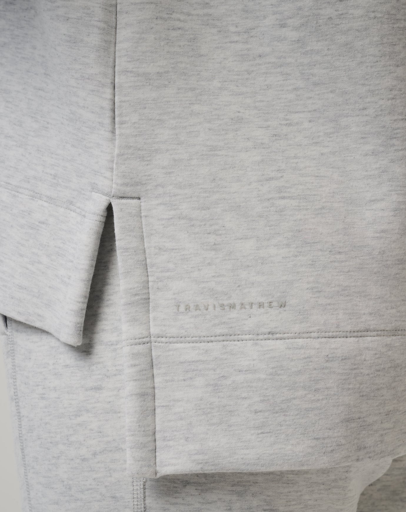 TravisMathew Skyloft Soft Crew - Heather Light Grey