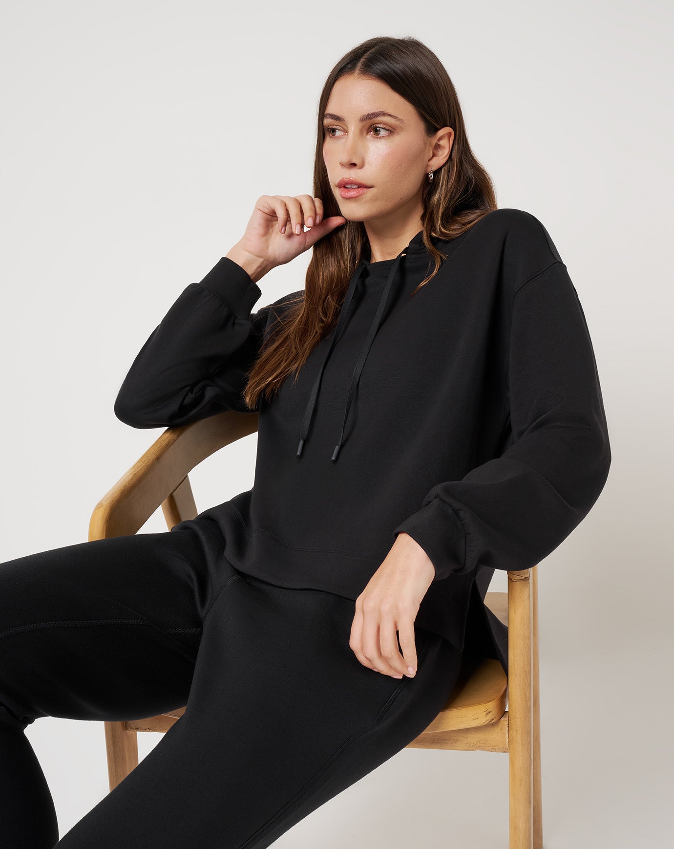 TravisMathew Skyloft Soft Hoodie - Black