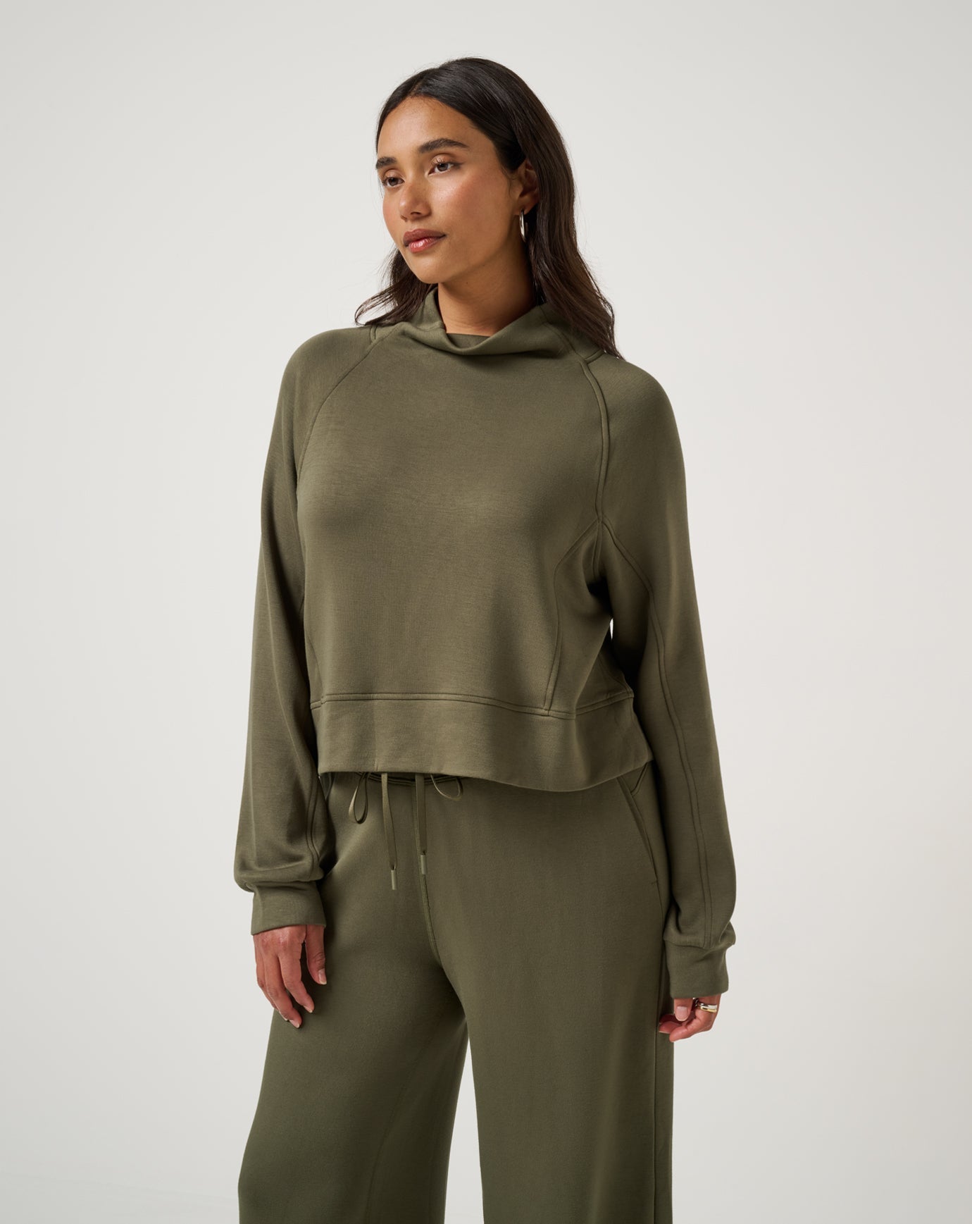 TravisMathew Skyloft Soft Funnel Neck - Grape Leaf