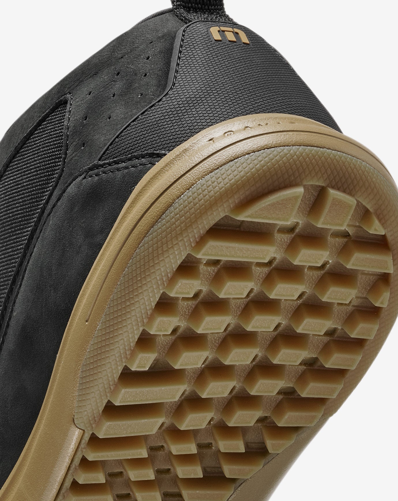TravisMathew The Daily Ranger - Black/Gum