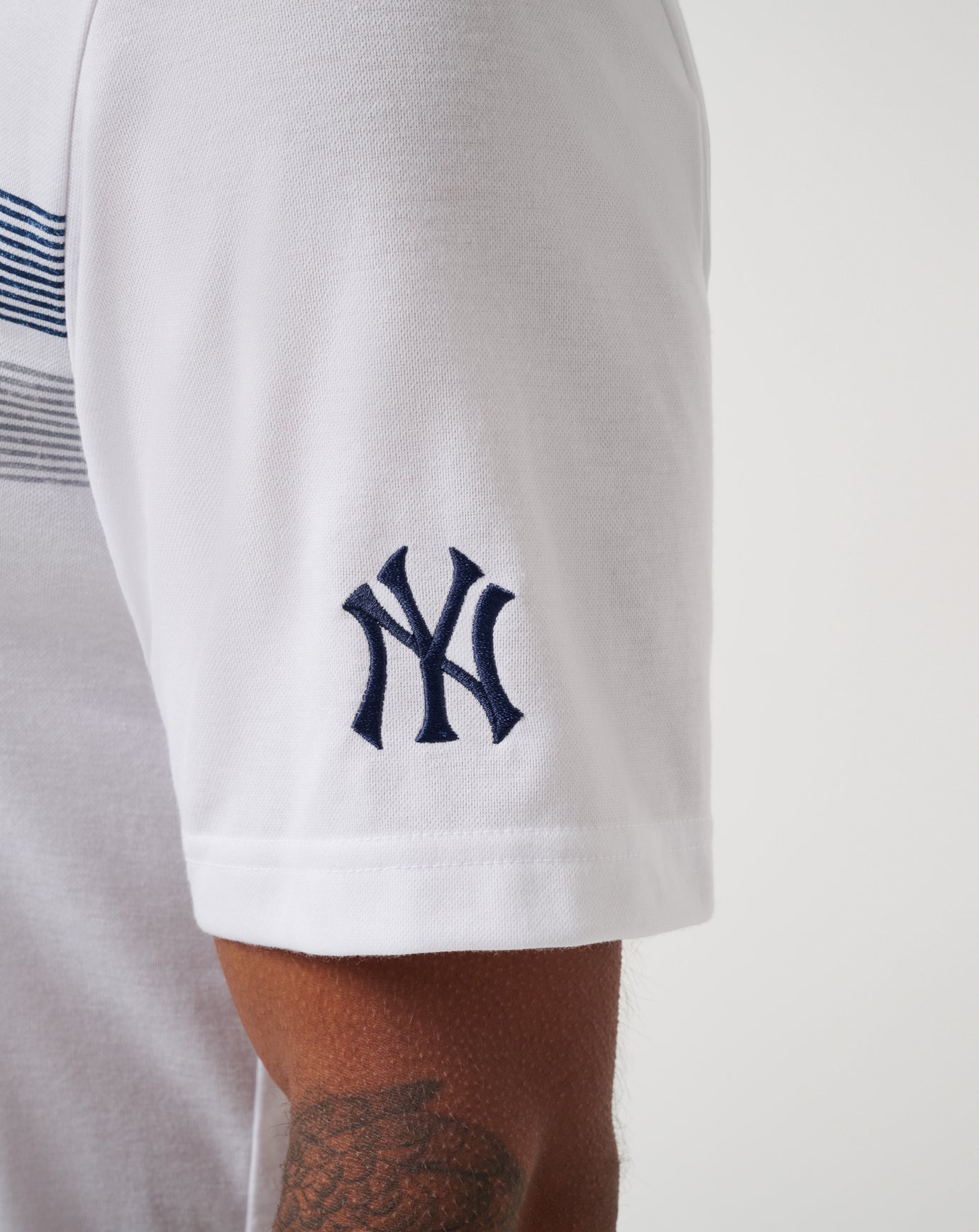 Travis Mathew Discount New York Yankees Top Recruit Polo Men|Game Day|New