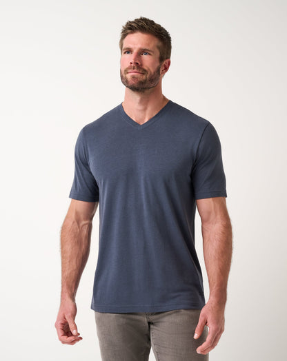 Travis Mathew Online Cloud V-Neck Tee Men
