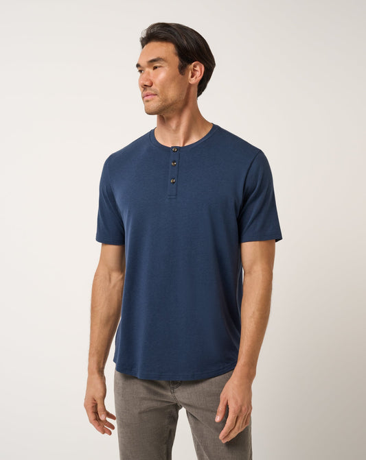 Travis Mathew Discount Cloud Henley Tee Men