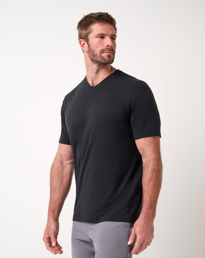 Travis Mathew US Cloud V-Neck Tee Men