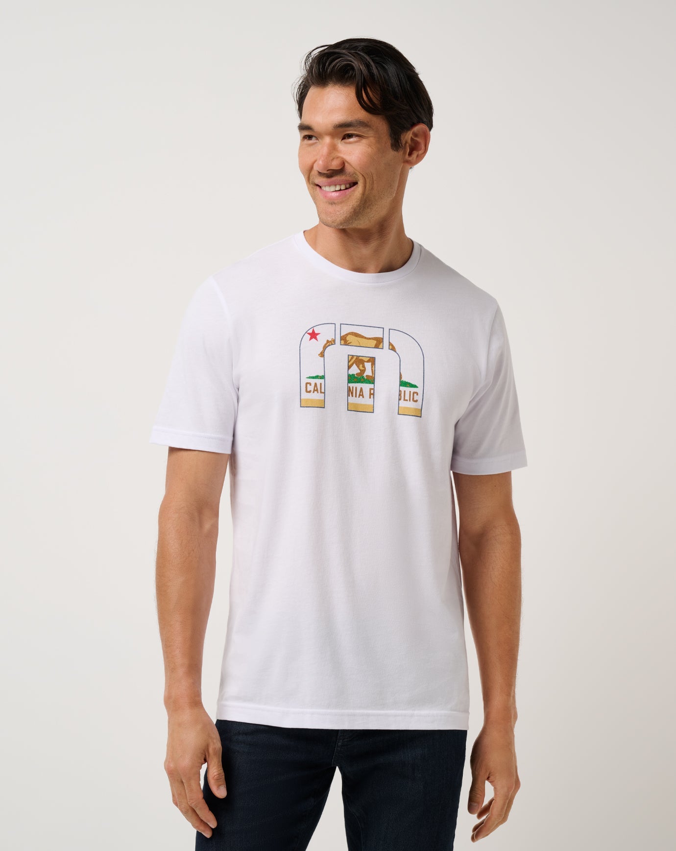 Travis Mathew Online Tropical Tailgate Tee Men