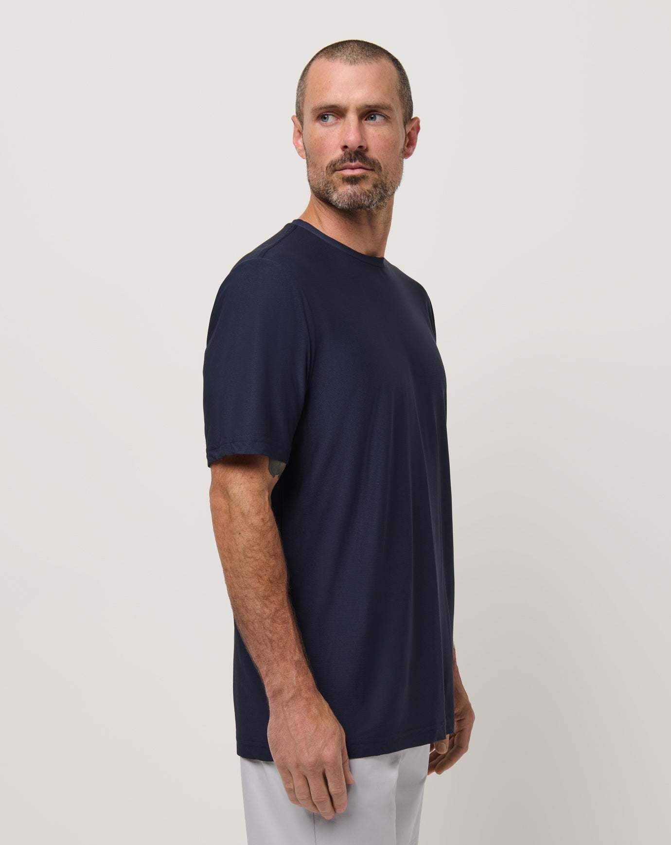 Travis Mathew Online First Day Active Tee Men