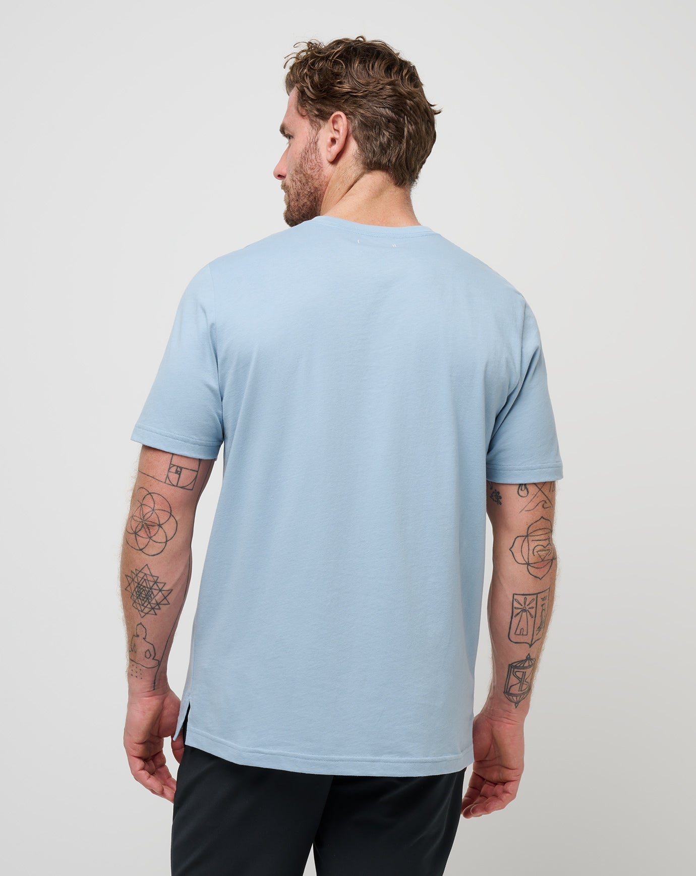 Travis Mathew US Name Association Tee Men