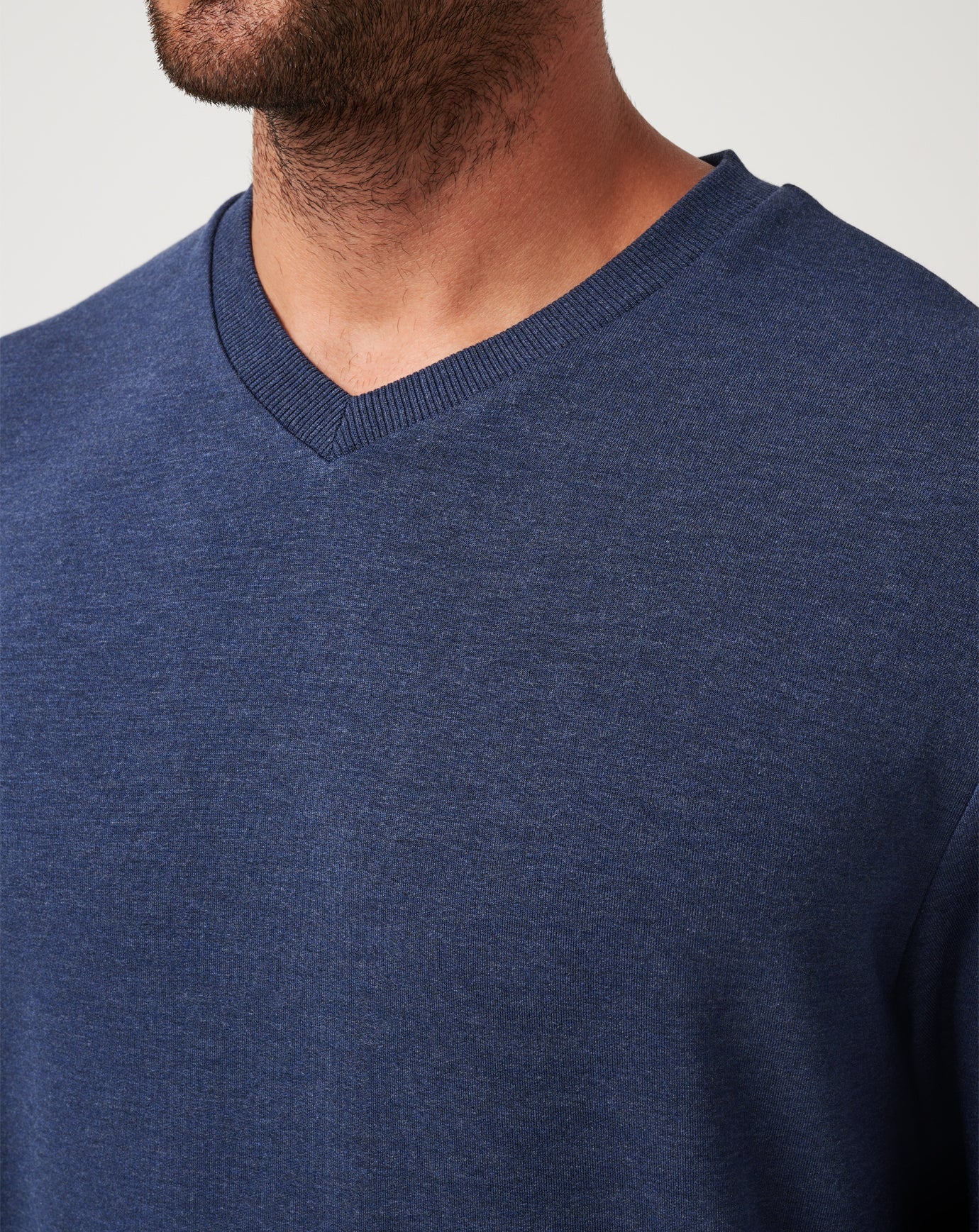 Travis Mathew Online Amenities V-Neck Crew Men|Golf