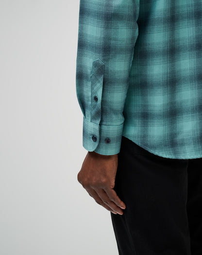 Travis Mathew US Cloud Flannel Plaid Button-Up Men