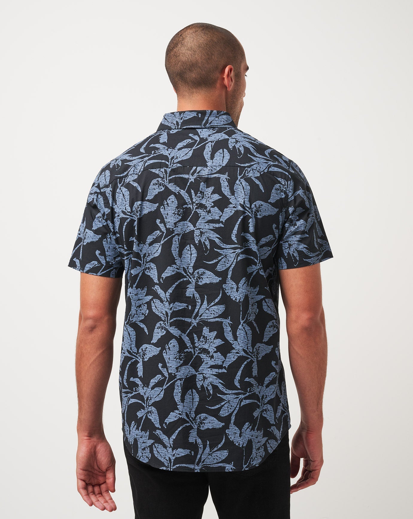 Travis Mathew Discount Photo Finish Button-Up Men