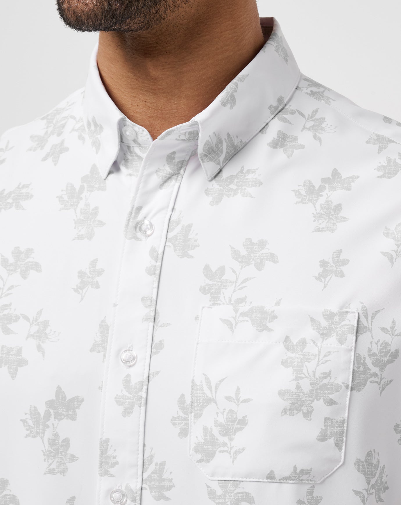 Travis Mathew Online Mist On The Lake Button-Up Men