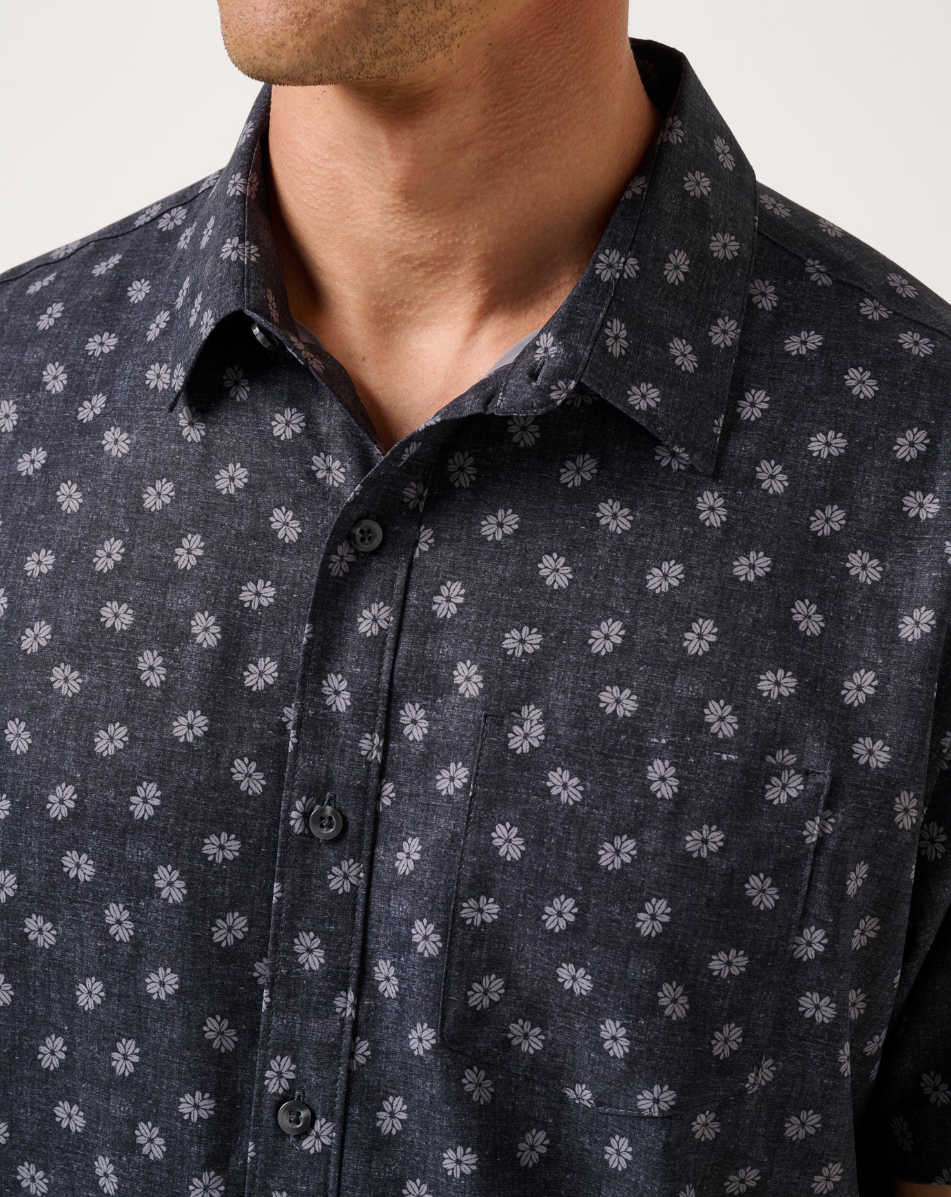 Travis Mathew US Techwoven Grey Wind Button-Up Men