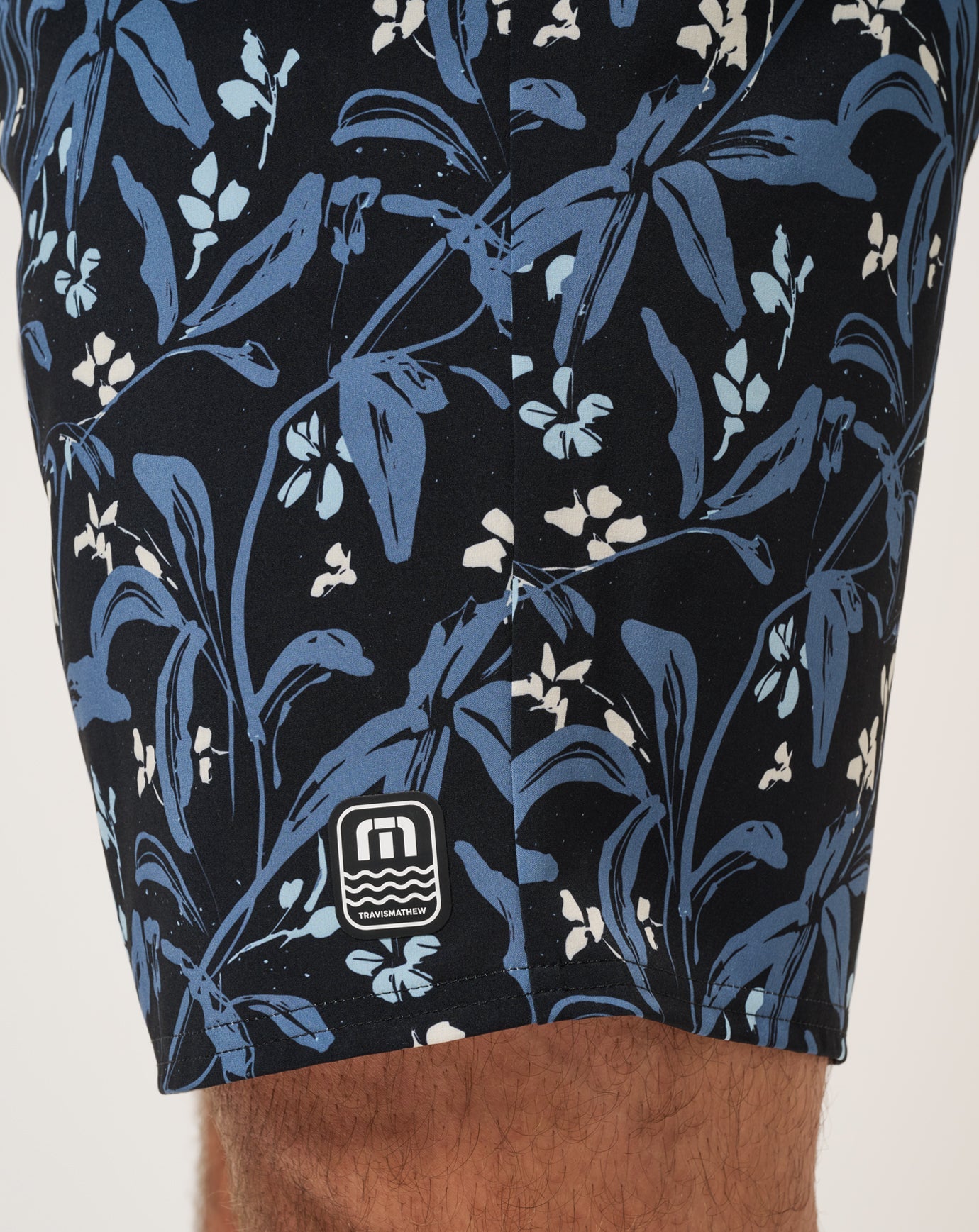 Travis Mathew US Relationship Status Boardshort 18.5In Men