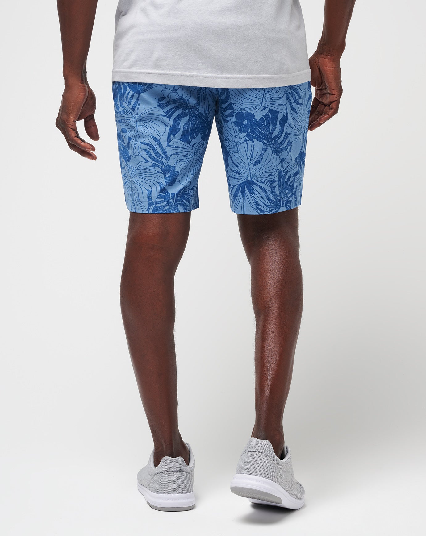 Travis Mathew Discount Ankle Pounders Short 9In Men