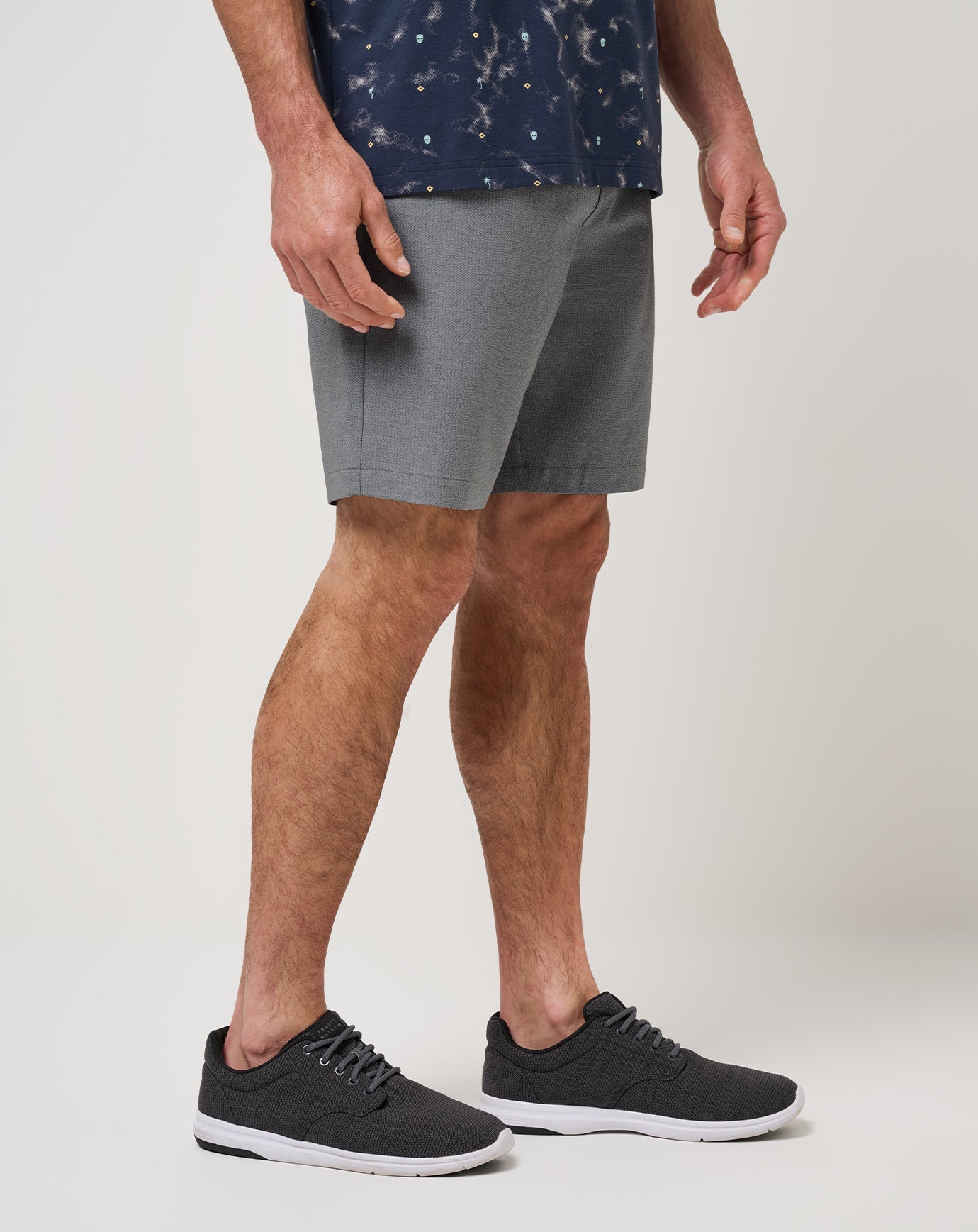 Travis Mathew US Call An Audible Short 9In Men