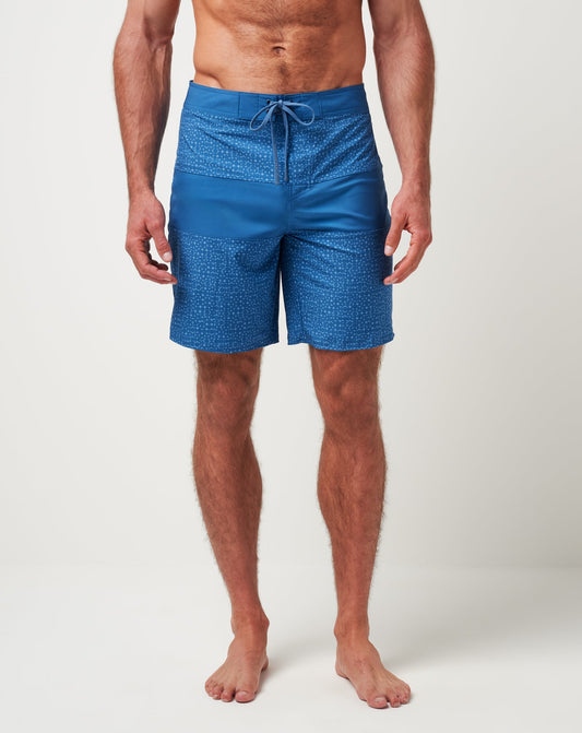 Travis Mathew Online Night Ride Boardshort Men