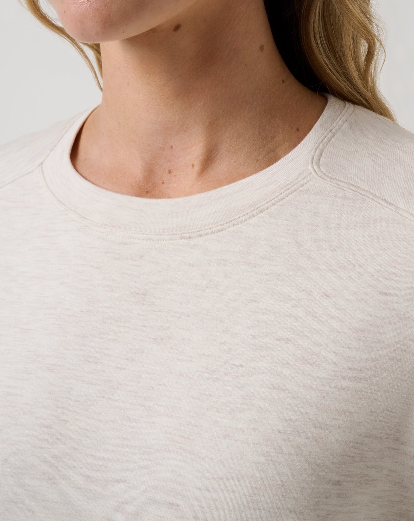 Travis Mathew US Skyloft Soft Crew Women