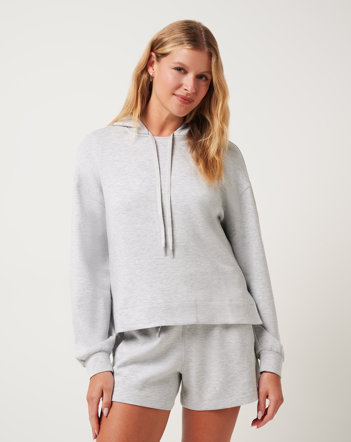 Travis Mathew US Skyloft Soft Hoodie Women
