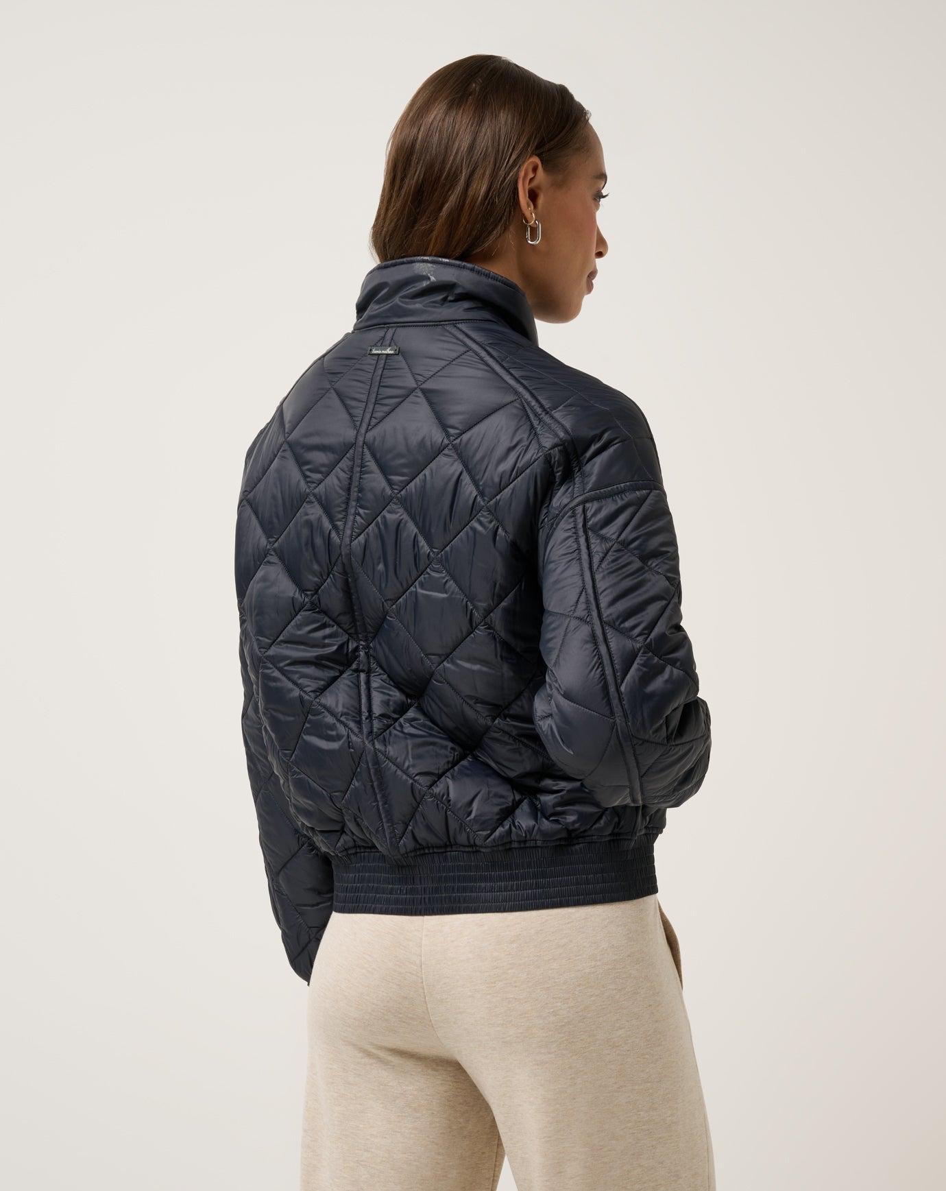 Travis Mathew Discount Lights At Night Quilted Jacket Women