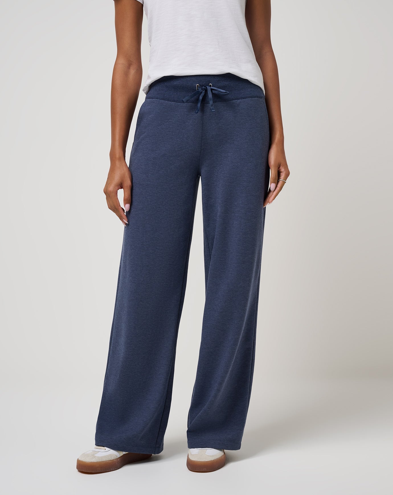 Travis Mathew US Save The Day 2.0 Cloud Pant Women