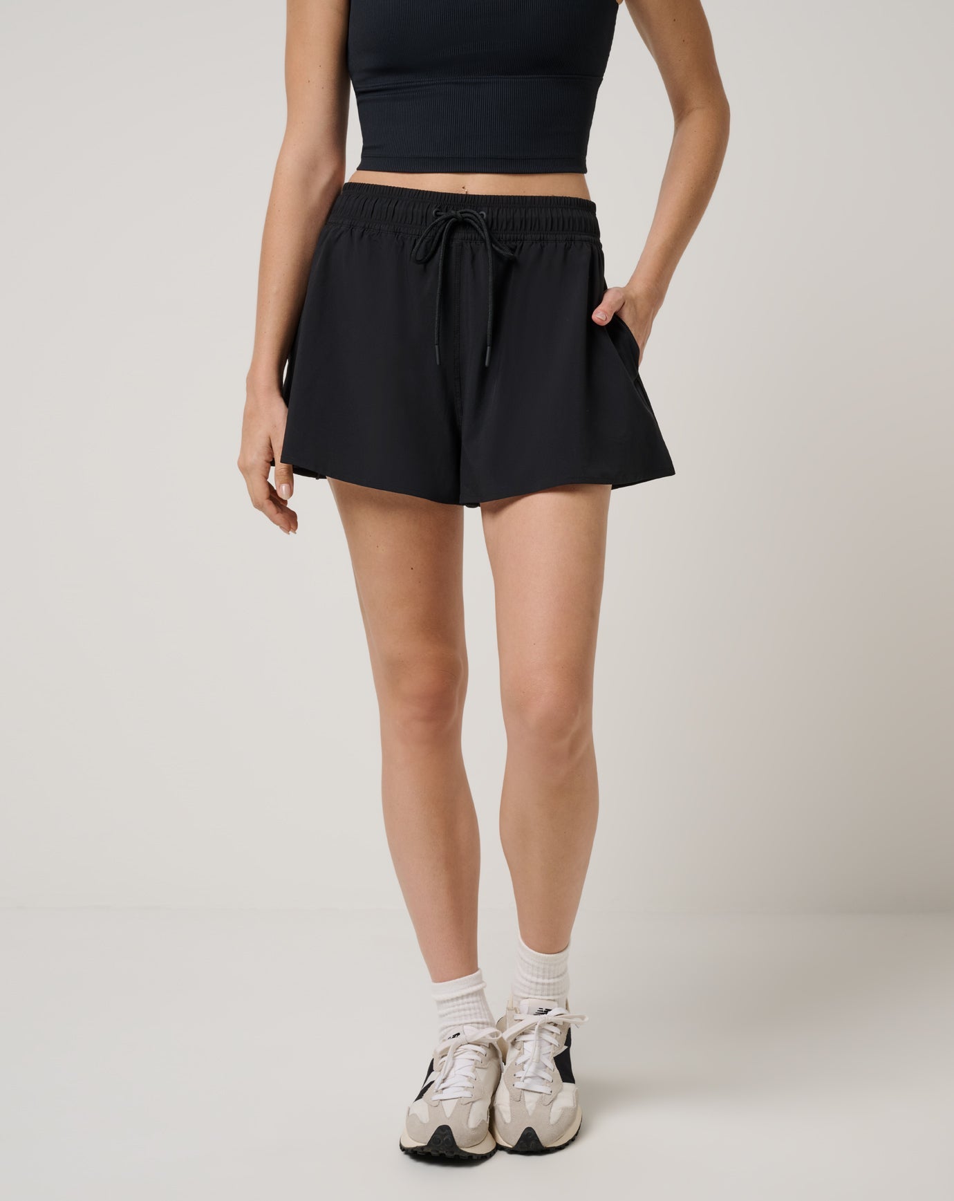 Travis Mathew Online Breezeblend Challenger Short Women