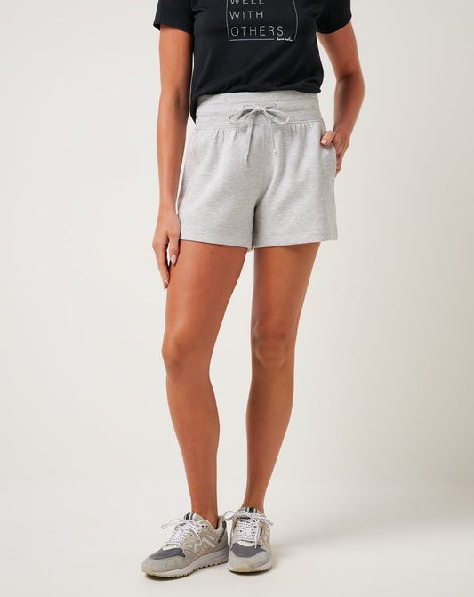 Travis Mathew For Sale Skyloft Soft Tie Short Women