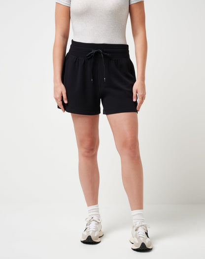 Travis Mathew US Skyloft Soft Tie Short Women
