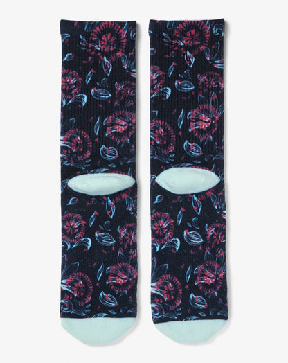 Travis Mathew Online Flourish Crew Sock Accessories