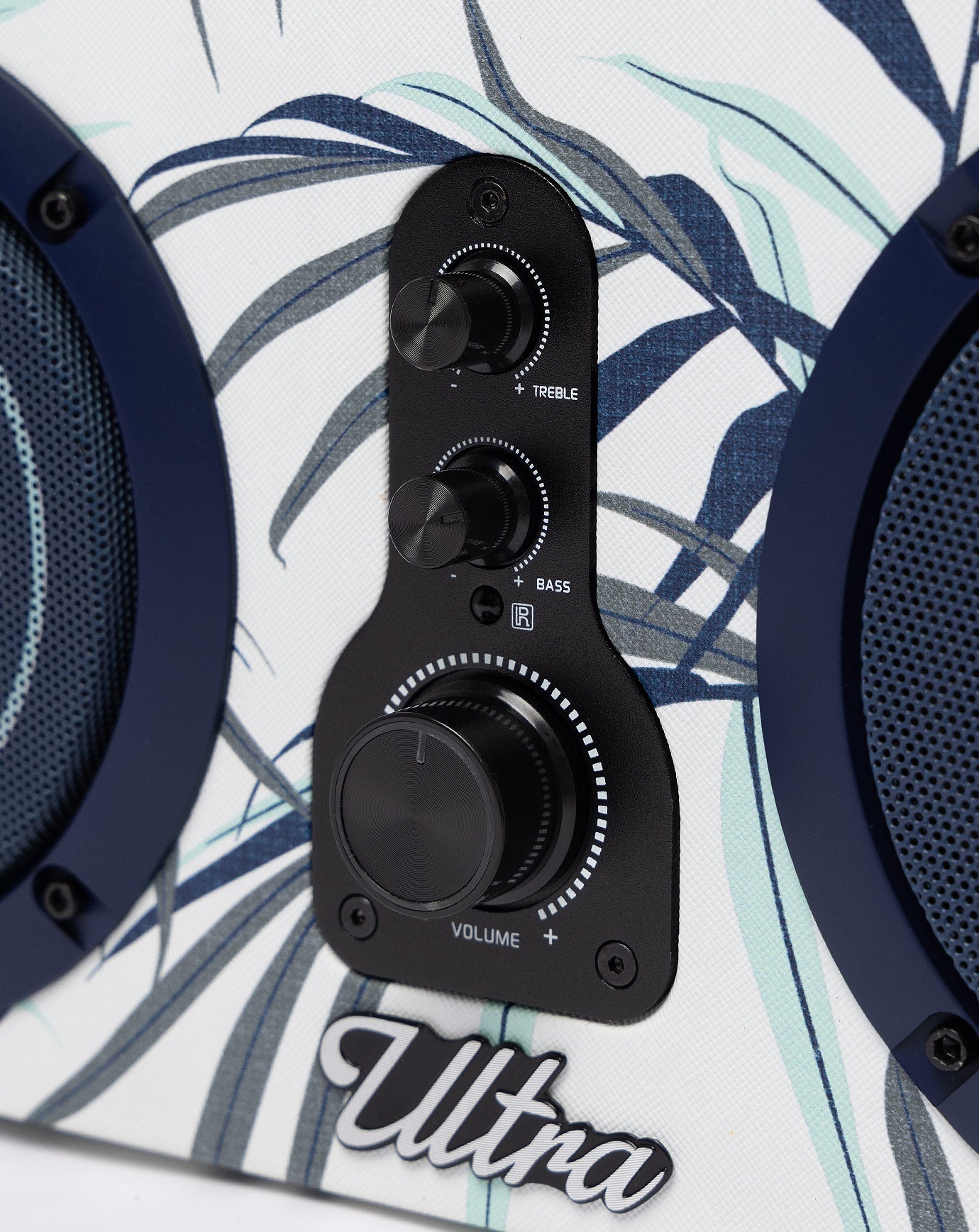 Travis Mathew Online Private Lounge Bluetooth Boombox Accessories